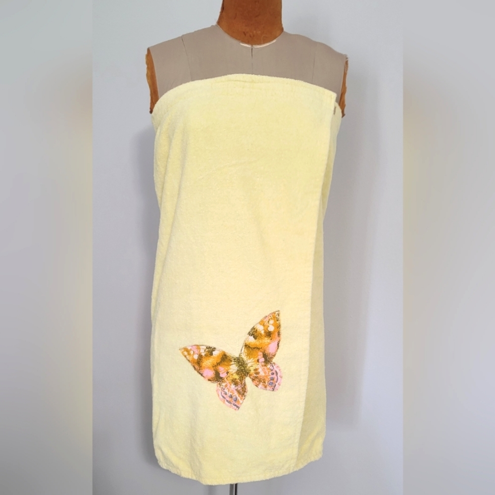 Vintage Yellow Terrycloth Wrap